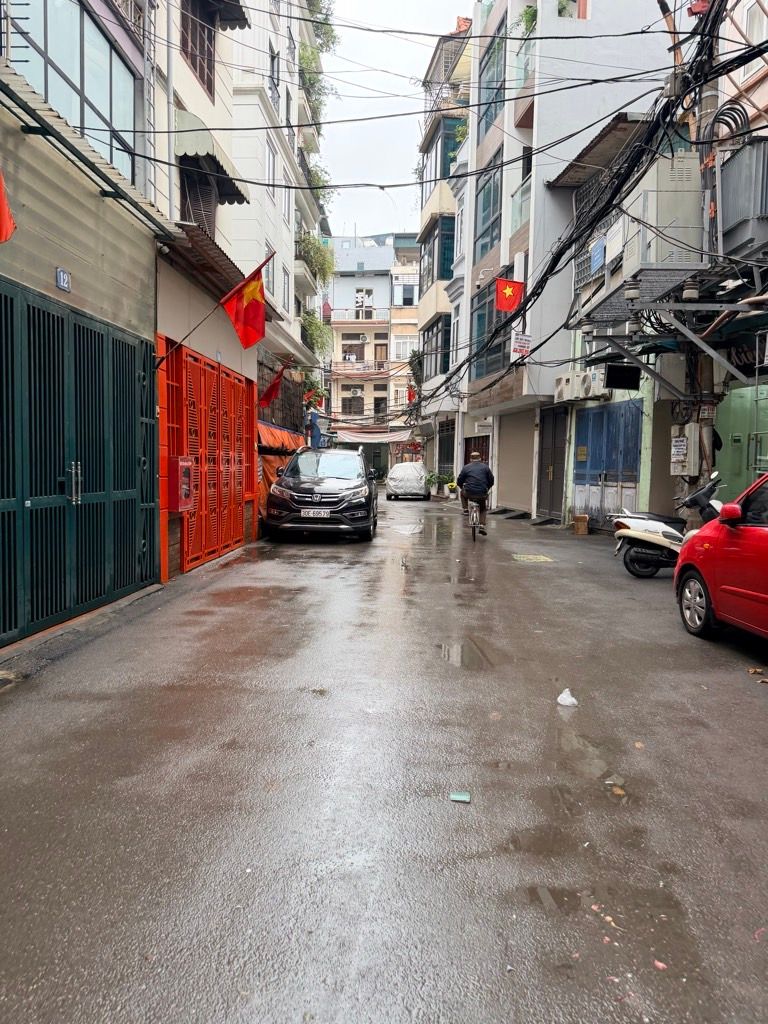 Bán nhà Thổ Quan - diện tích 42m2 6 tầng - Siêu phẩm căn hộ dịch vụ - giá 14,8 tỷ