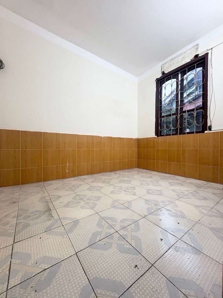 Bán nhà Phương Mai - diện tích 30m2 4 tầng - Ô TÔ ĐỖ CỬA - giá 9,9 tỷ