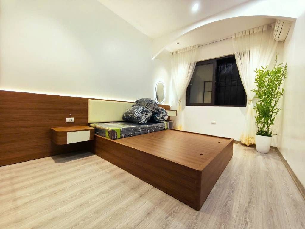 Bán nhà Trương Định - diện tích 28m2 4 tầng - Nhà đẹp ở luôn - giá 7,5 tỷ