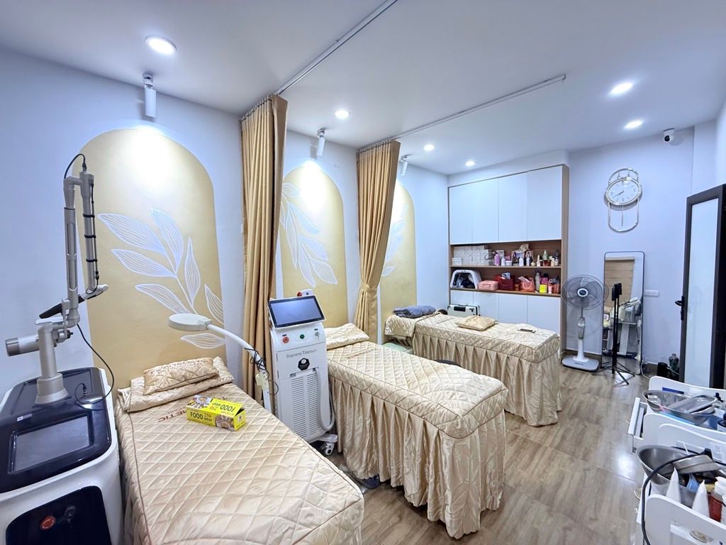 Bán nhà Khương Trung - diện tích 24,5m2 3 tầng - ô tô đỗ cửa - giá 8,1 tỷ