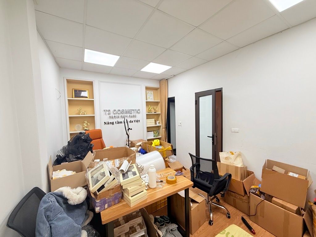 Bán nhà Khương Trung - diện tích 24,5m2 3 tầng - ô tô đỗ cửa - giá 8,1 tỷ