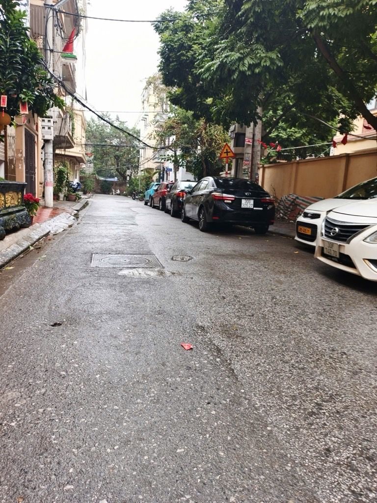 Bán nhà Tam Trinh - diện tích 34m2 4 tầng - gần ô tô - giá 9,3 tỷ