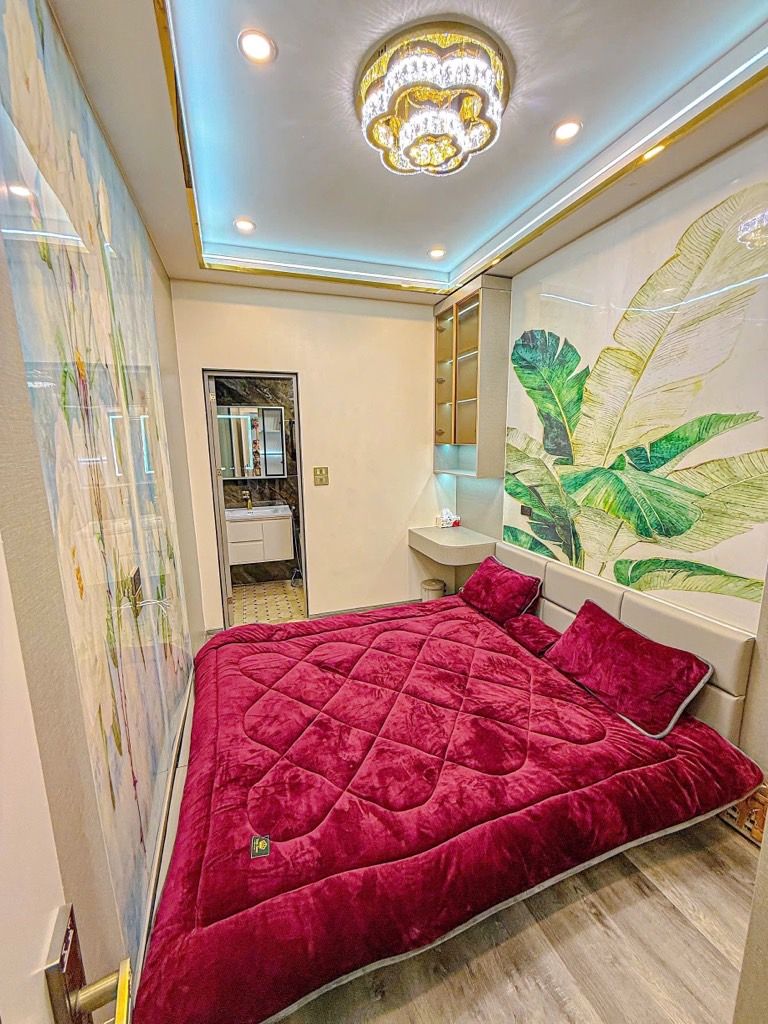 Bán nhà Chùa Quỳnh - diện tích 32m2 5 tầng - ô tô tránh - giá 12,9 tỷ