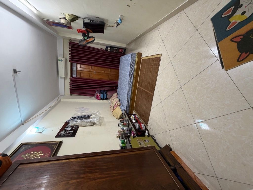 Bán nhà Thanh Lân - diện tích 38m2 5 tầng - Ô tô tránh - giá 10,5 tỷ