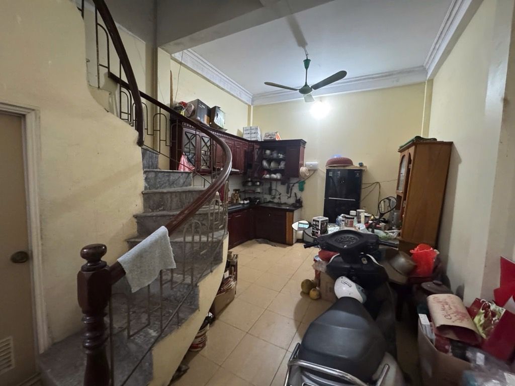 Bán nhà Trịnh Định Cửu - diện tích 34m2 4 tầng - Mặt tiền quyền lực - giá 11,8 tỷ