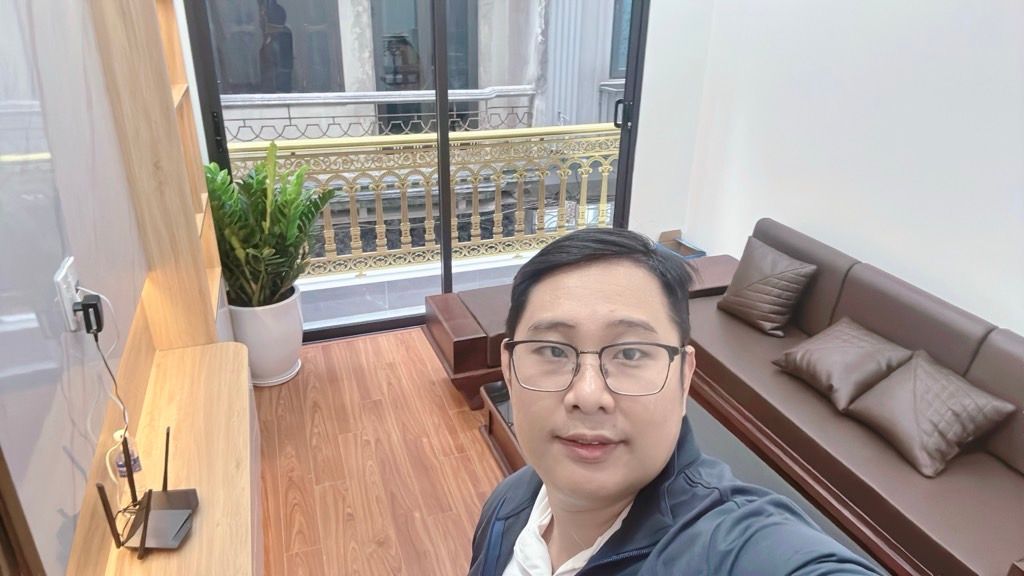 Bán nhà Bạch Đằng - diện tích 40m2 5 tầng - ô tô đỗ cửa - giá 14,8 tỷ