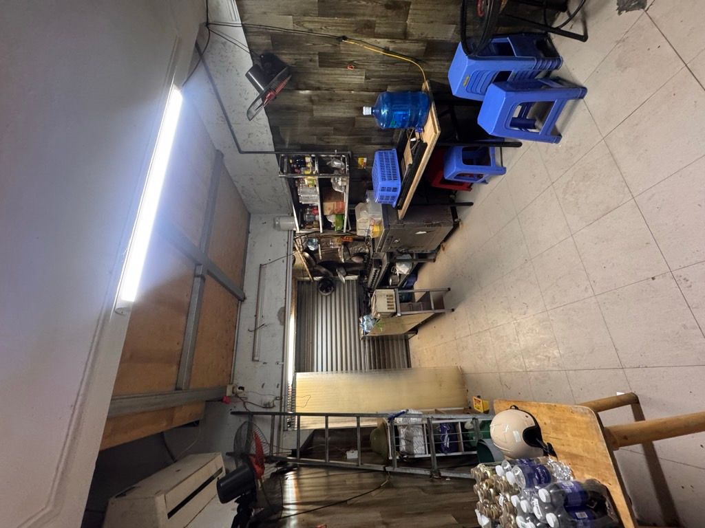 Bán nhà Nguyễn Đức Cảnh - diện tích 46m2 3 tầng - Mặt tiền khủng - giá 16 tỷ