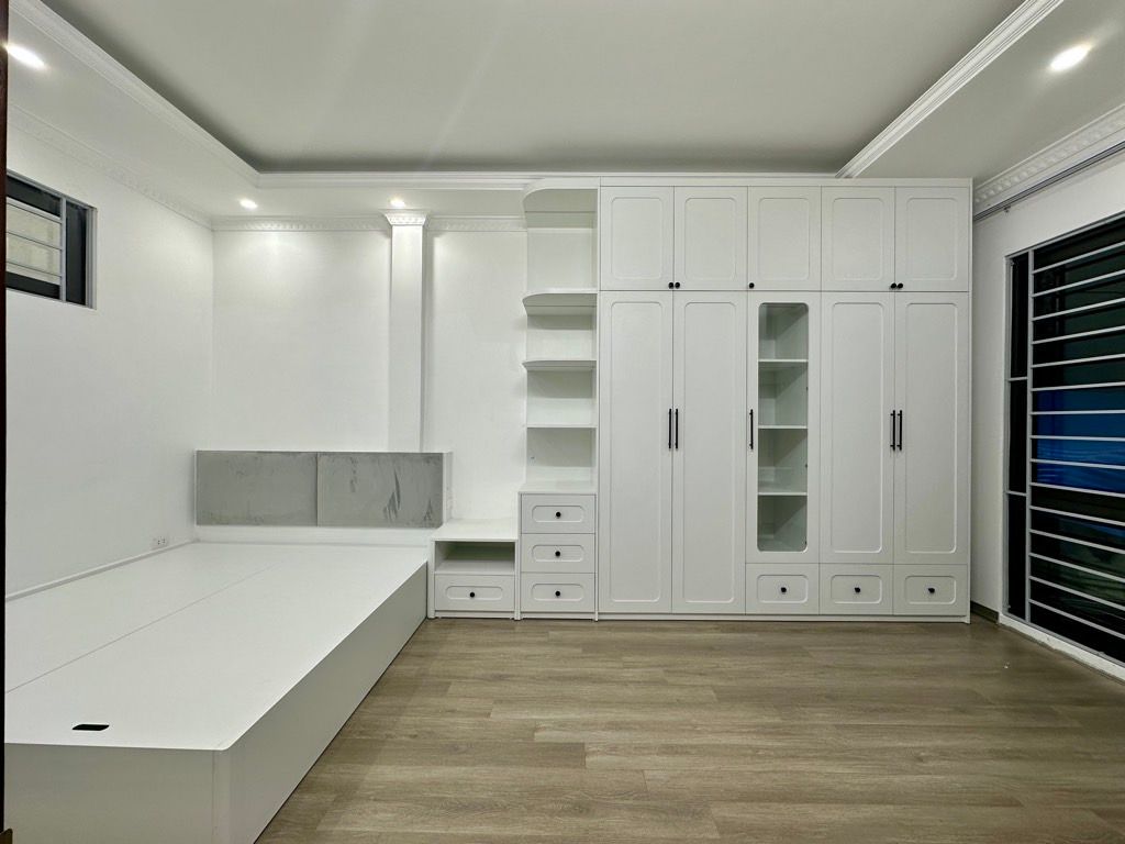 Bán nhà Trần Khát Chân - diện tích 55m2 5 tầng - HÀNG HIẾM TRẦN KHÁT CHÂN - 15M RA OTO 40M RA PHỐ - MẶT TIỀN 8.5M - giá 11,9 tỷ