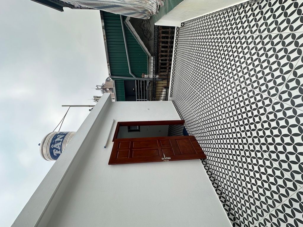 Bán nhà Trần Khát Chân - diện tích 55m2 5 tầng - HÀNG HIẾM TRẦN KHÁT CHÂN - 15M RA OTO 40M RA PHỐ - MẶT TIỀN 8.5M - giá 11,9 tỷ