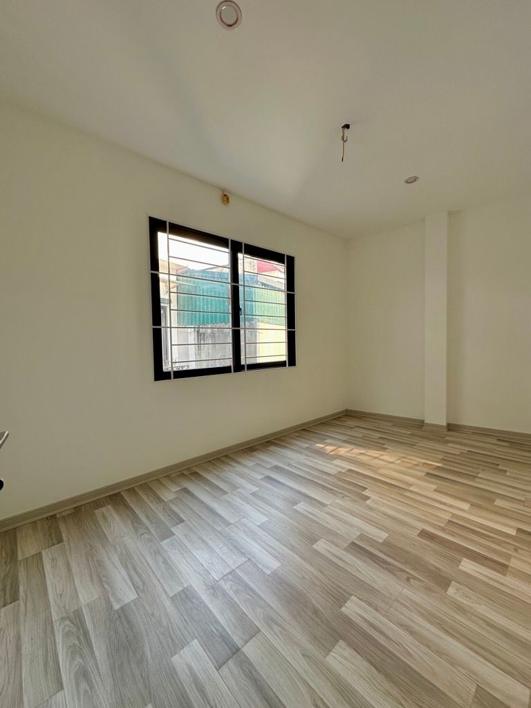 Bán nhà Trần Khát Chân - diện tích 42m2 5 tầng - Lô góc thoáng sáng - giá 12,6 tỷ