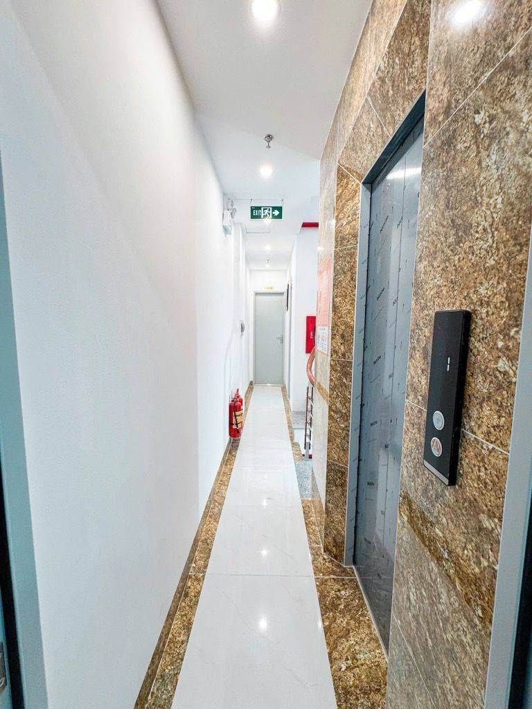 Bán nhà Kim Ngưu - diện tích 49,6m2 5 tầng - có thang máy - giá 12,6 tỷ