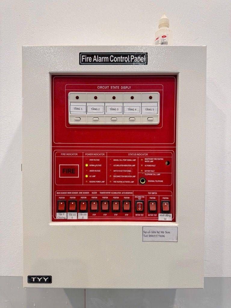 Bán nhà Kim Ngưu - diện tích 49,6m2 5 tầng - có thang máy - giá 12,6 tỷ