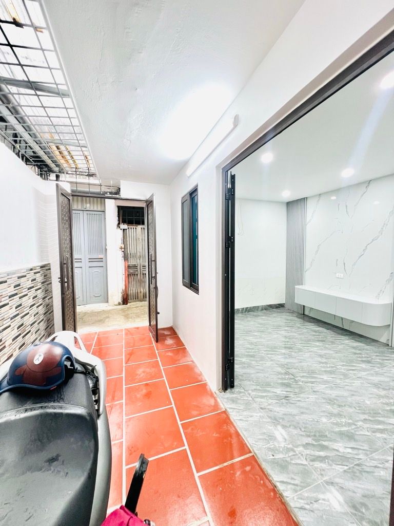 Bán nhà Mai Động - diện tích 50m2 1 tầng - Mặt tiền rộng - giá 2,85 tỷ