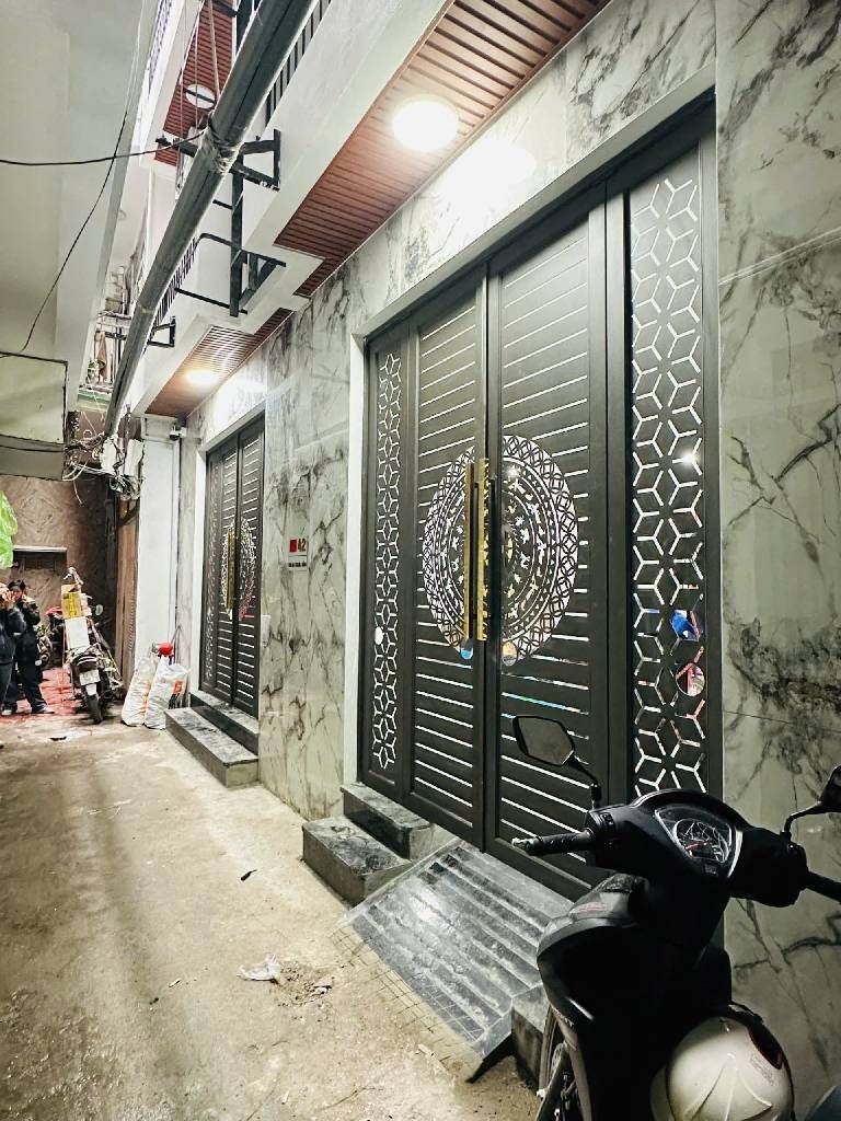 Bán nhà Tôn Đức Thắng - diện tích 57m2 7 tầng - Mặt tiền cực đẹp 8.2m - giá 16,9 tỷ