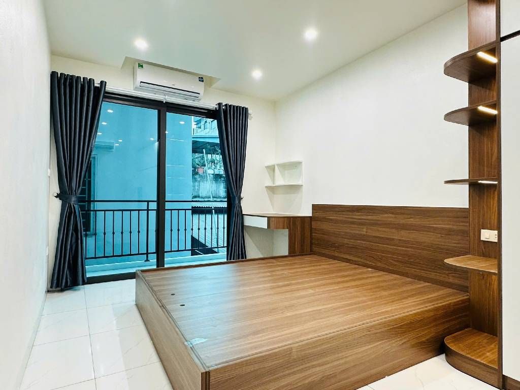 Bán nhà Tôn Đức Thắng - diện tích 57m2 7 tầng - Mặt tiền cực đẹp 8.2m - giá 16,9 tỷ