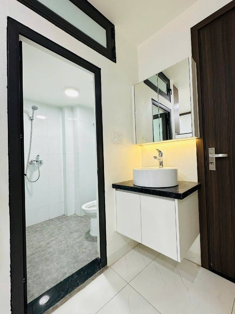 Bán nhà Tôn Đức Thắng - diện tích 57m2 7 tầng - Mặt tiền cực đẹp 8.2m - giá 16,9 tỷ