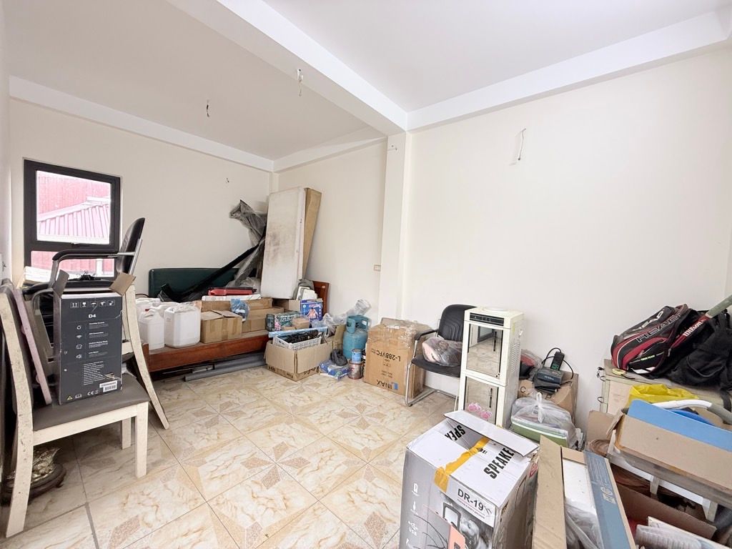 Bán nhà Minh Khai - diện tích 19,1m2 6 tầng - Ô TÔ ĐỖ CỬA - giá 10,7 tỷ