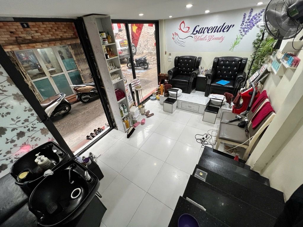 Bán nhà Minh Khai - diện tích 19,1m2 6 tầng - Ô TÔ ĐỖ CỬA - giá 10,7 tỷ