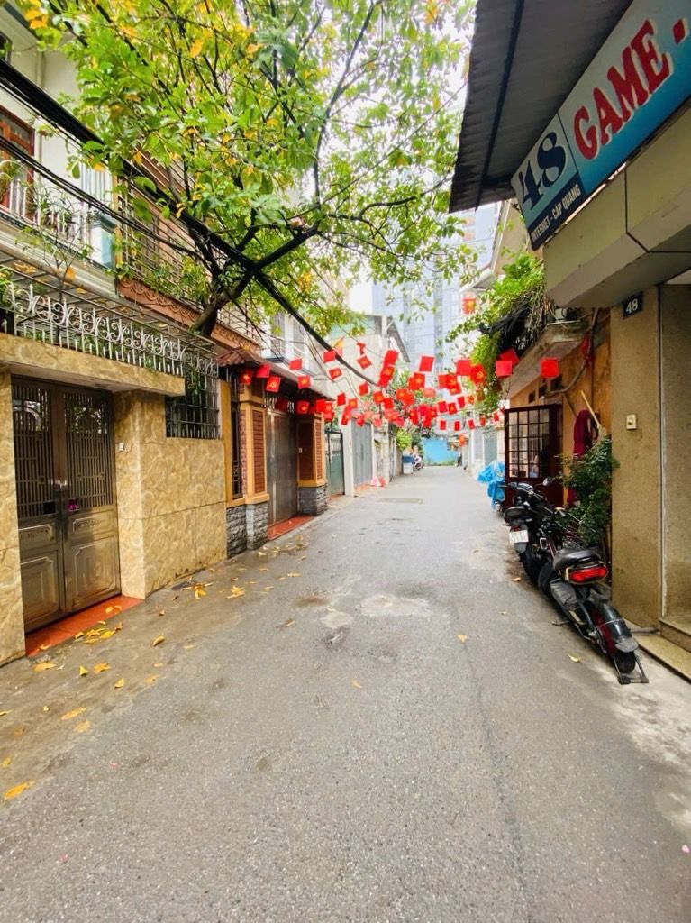 Bán nhà Dương Văn Bé - diện tích 53m2 4 tầng - Mặt ngõ ô tô tránh - giá 23,5 tỷ