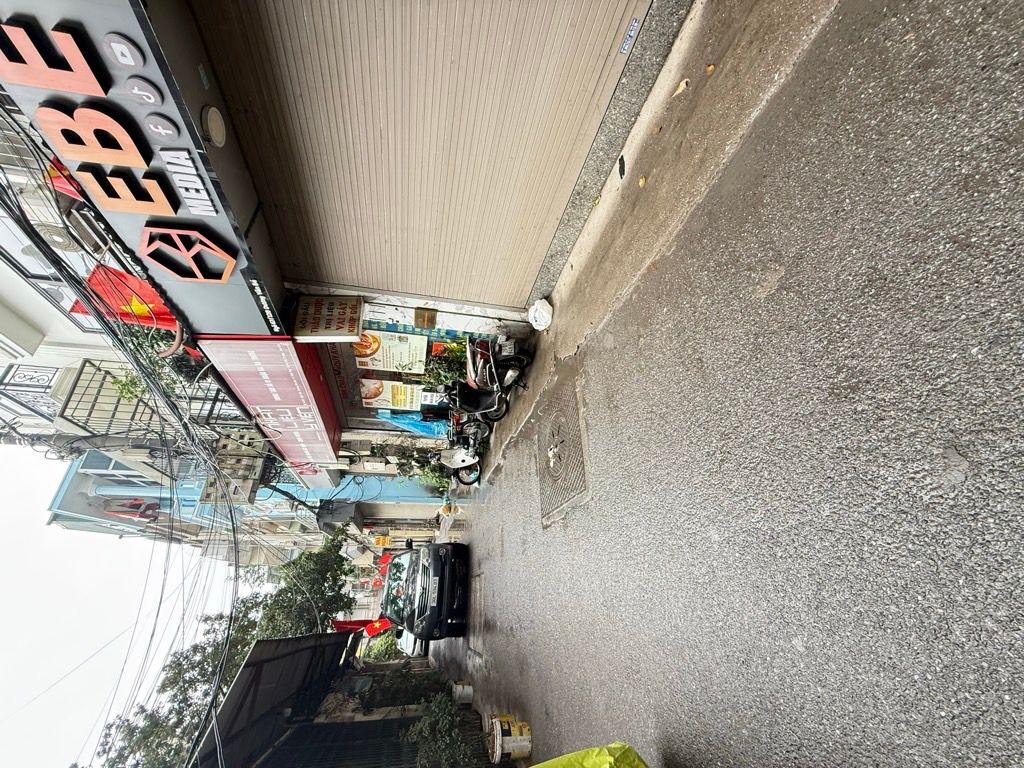 Bán nhà Dương Văn Bé - diện tích 53m2 4 tầng - Mặt ngõ ô tô tránh - giá 23,5 tỷ