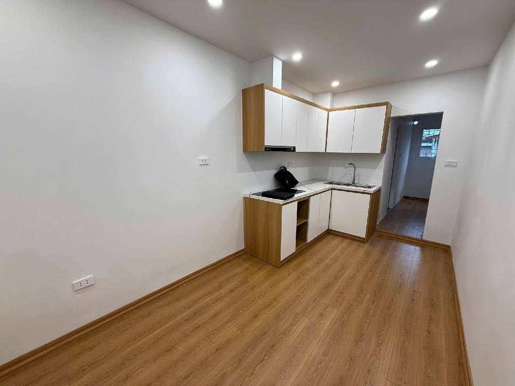 Bán nhà Nguyễn Quý Đức - diện tích 60m2 1 tầng - Căn hộ tập thể tầng 5 - giá 3,9 tỷ