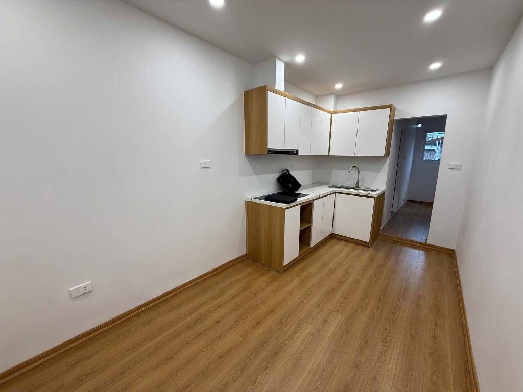 Bán nhà Nguyễn Quý Đức - diện tích 60m2 1 tầng - Căn hộ tập thể tầng 5 - giá 3,9 tỷ