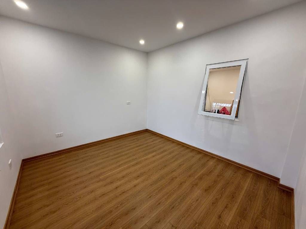 Bán nhà Nguyễn Quý Đức - diện tích 60m2 1 tầng - Căn hộ tập thể tầng 5 - giá 3,9 tỷ