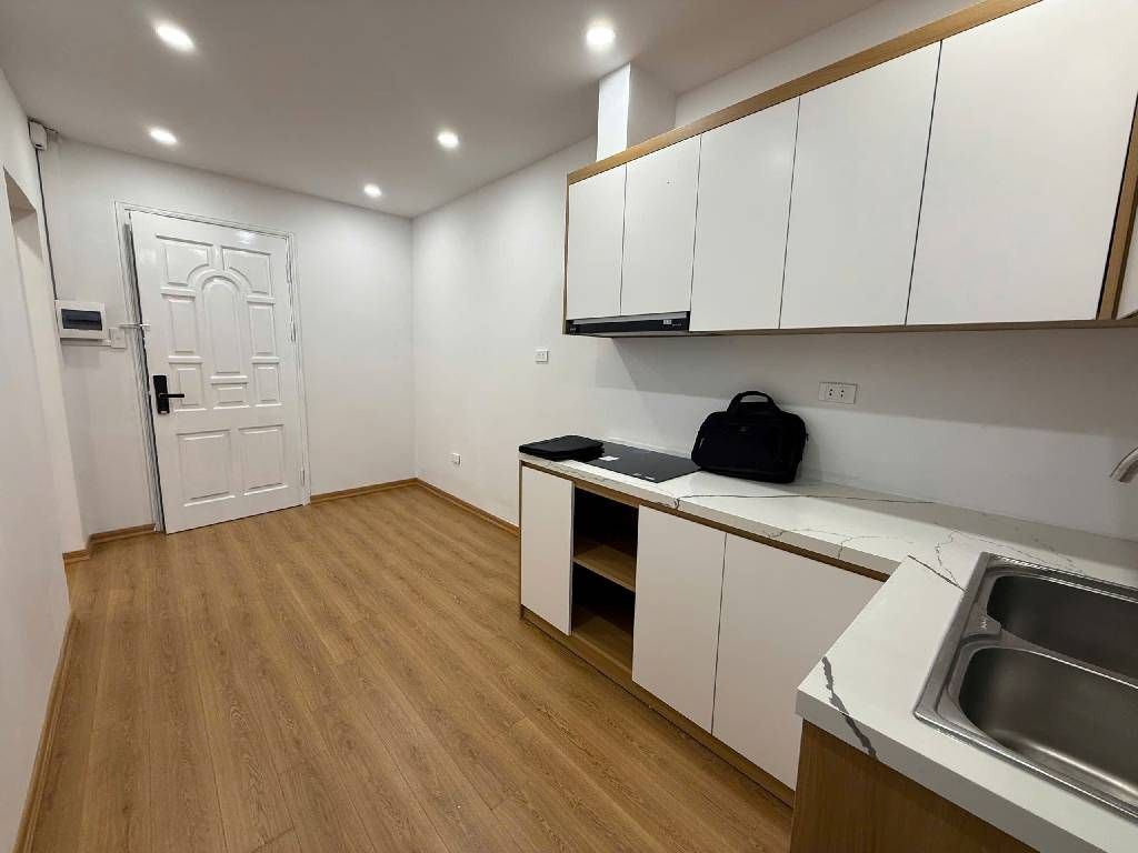 Bán nhà Nguyễn Quý Đức - diện tích 60m2 1 tầng - Căn hộ tập thể tầng 5 - giá 3,9 tỷ