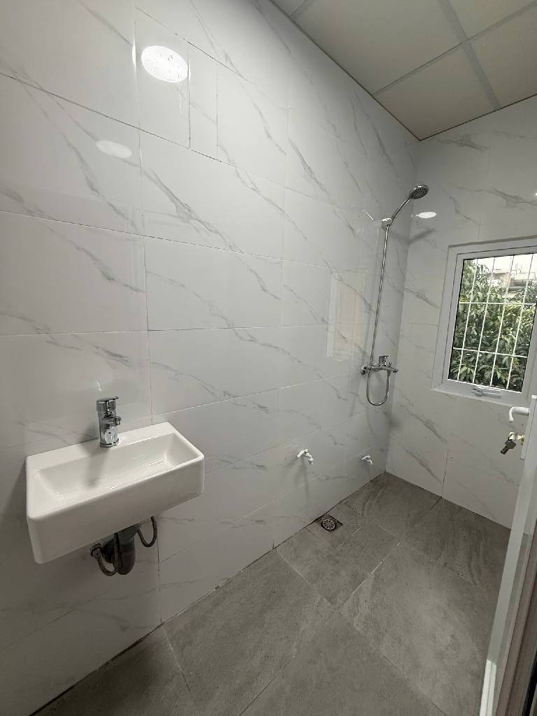 Bán nhà Nguyễn Quý Đức - diện tích 60m2 1 tầng - Căn hộ tập thể tầng 5 - giá 3,9 tỷ