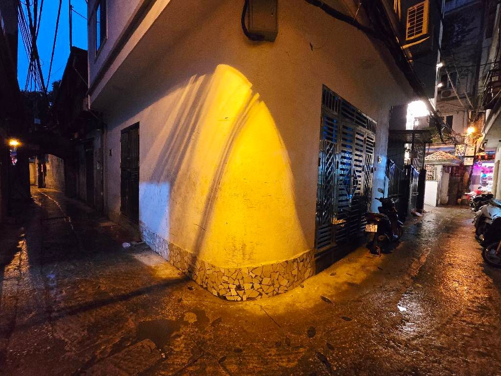 Bán nhà Bùi Xương Trạch - diện tích 59.9m2 7 tầng - CĂN HỘ DỊCH VỤ CAO CẤP - giá 18,8 tỷ