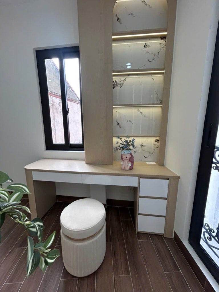 Bán nhà Lãng Yên - diện tích 59m2 5 tầng - Nhà Mặt Phố, vị trí đắc địa - giá 23 tỷ