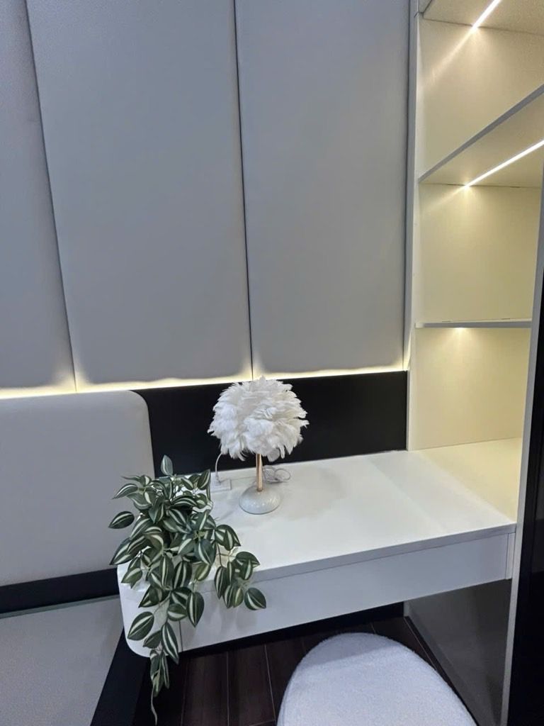 Bán nhà Lãng Yên - diện tích 59m2 5 tầng - Nhà Mặt Phố, vị trí đắc địa - giá 23 tỷ