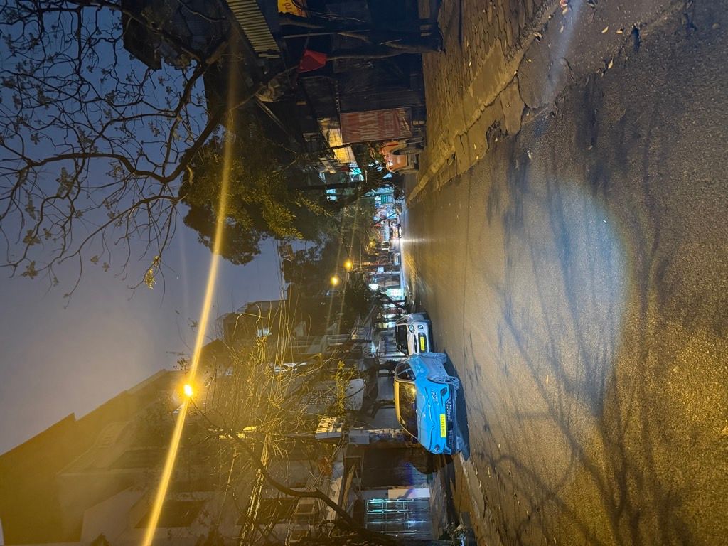 Bán nhà Giáp Bát - diện tích 60.8m2 4 tầng - PHÂN LÔ Ô TÔ ĐỖ CỬA - giá 15,5 tỷ