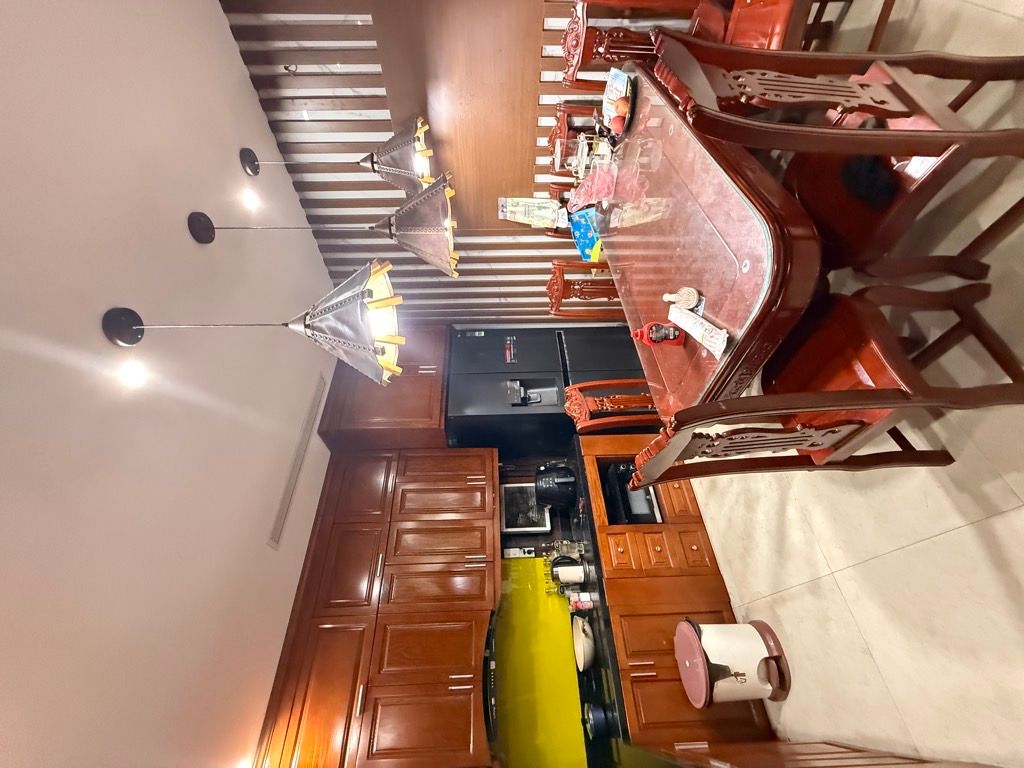 Bán nhà Giáp Bát - diện tích 60.8m2 4 tầng - PHÂN LÔ Ô TÔ ĐỖ CỬA - giá 15,5 tỷ