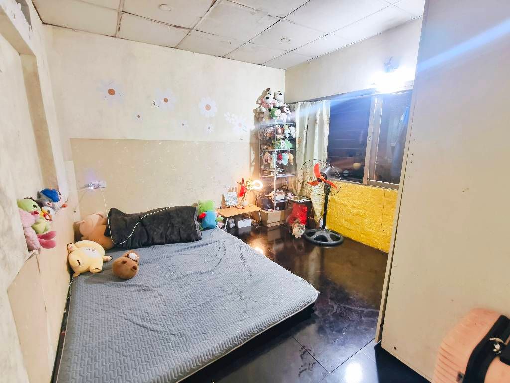 Bán nhà Hòa Bình - diện tích 30.1m2 1 tầng - ô tô tránh - giá 3,4 tỷ