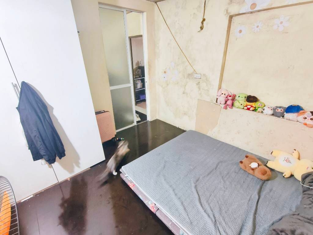 Bán nhà Hòa Bình - diện tích 30.1m2 1 tầng - ô tô tránh - giá 3,4 tỷ