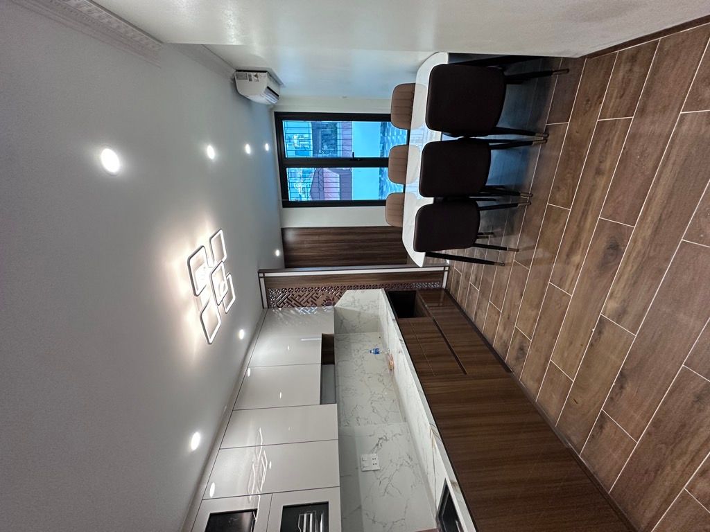 Bán nhà Minh Khai - diện tích 38m2 6 tầng - thang máy - giá 14,8 tỷ