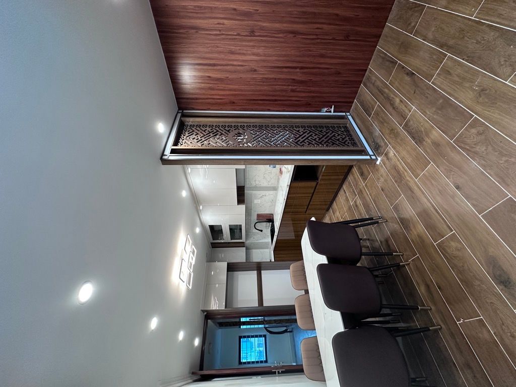 Bán nhà Minh Khai - diện tích 38m2 6 tầng - thang máy - giá 14,8 tỷ