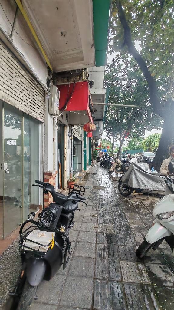 Bán nhà Nguyễn Công Trứ - diện tích 14,6m2 6 tầng - MẶT PHỐ KINH DOANH SẦM UẤT - giá 12,8 tỷ