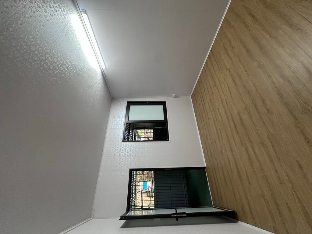 Bán nhà Nguyễn Công Trứ - diện tích 29,9m2 2 tầng - 2 mặt thoáng - giá 4,35 tỷ