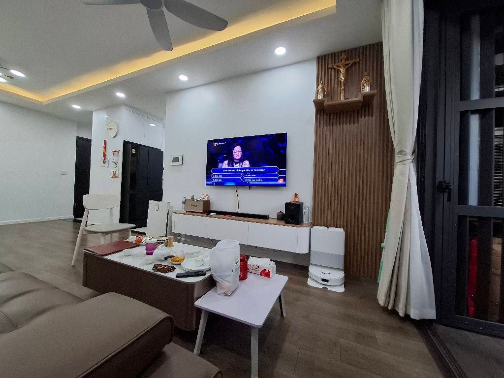 Bán nhà Minh Khai - diện tích 81m2 3 tầng - Căn góc - giá 9,68 tỷ