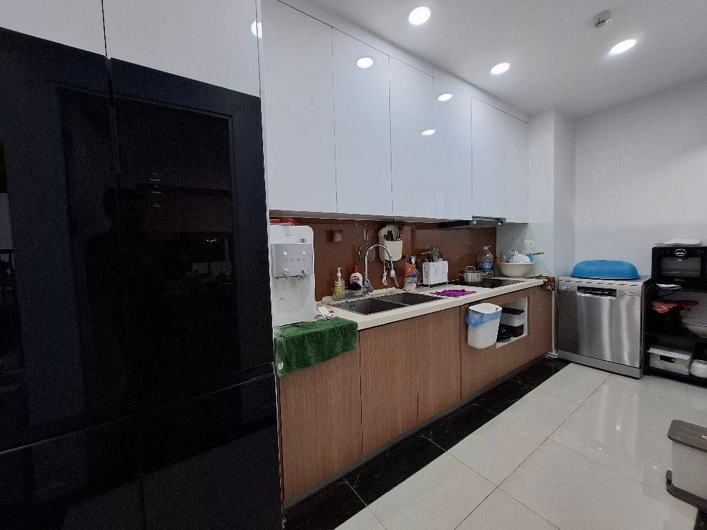 Bán nhà Minh Khai - diện tích 81m2 3 tầng - Căn góc - giá 9,68 tỷ