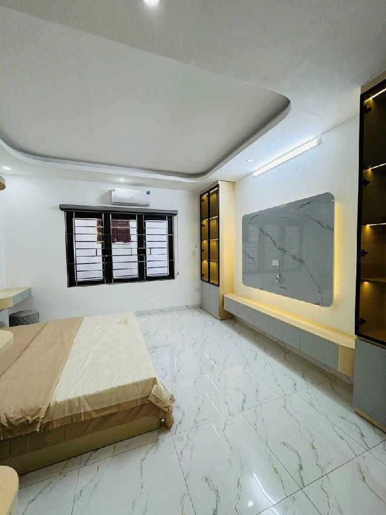 Bán nhà Nam Dư - diện tích 30m2 5 tầng - gần ô tô - giá 7,35 tỷ