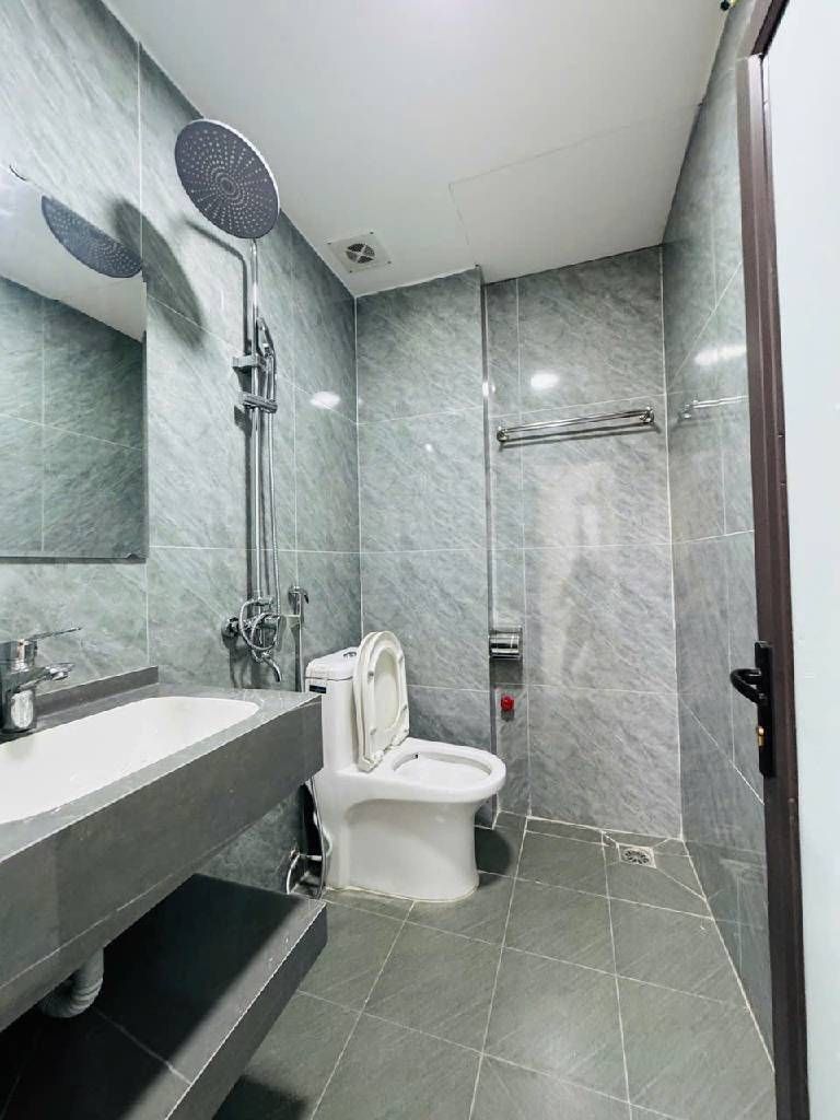 Bán nhà Nam Dư - diện tích 30m2 5 tầng - gần ô tô - giá 7,35 tỷ