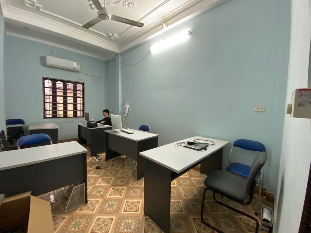 Bán nhà Đền Lừ - diện tích 30m2 6 tầng - Ô TÔ TRÁNH, VỈA HÈ - giá 16 tỷ