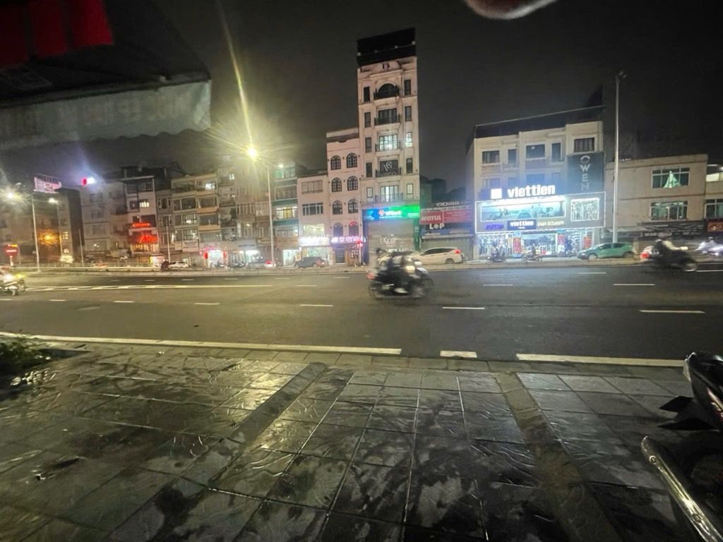 Bán nhà Kim Đồng - diện tích 81m2 1 tầng - Mặt ngõ gần hồ đền Lừ - giá 24 tỷ