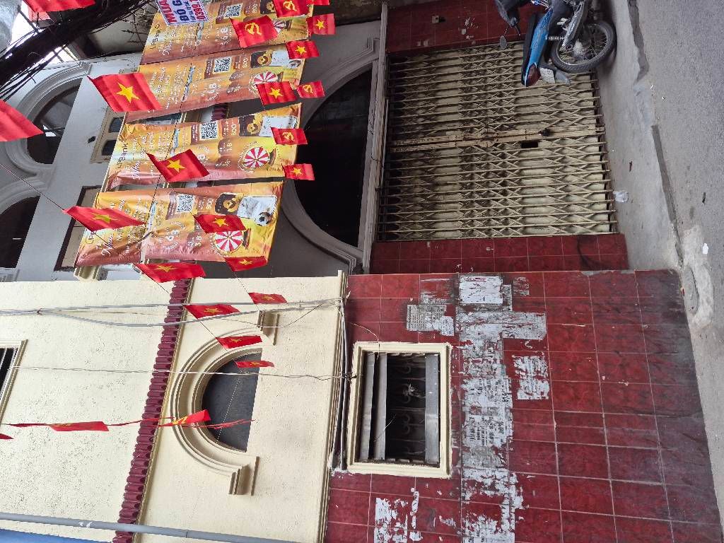 Bán nhà Đoàn Thị Điểm - diện tích 32,8m2 3 tầng - ô tô tránh nhau thoải mái - giá 12,8 tỷ