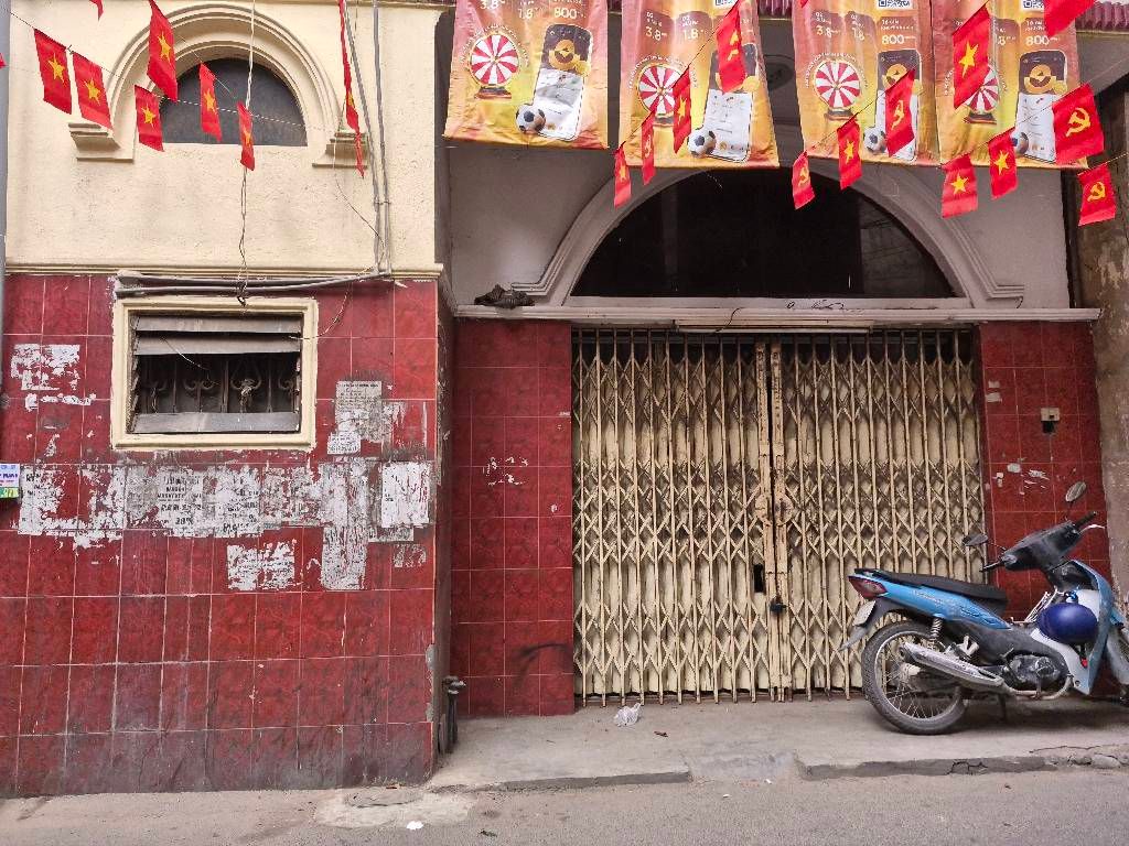 Bán nhà Đoàn Thị Điểm - diện tích 32,8m2 3 tầng - ô tô tránh nhau thoải mái - giá 12,8 tỷ