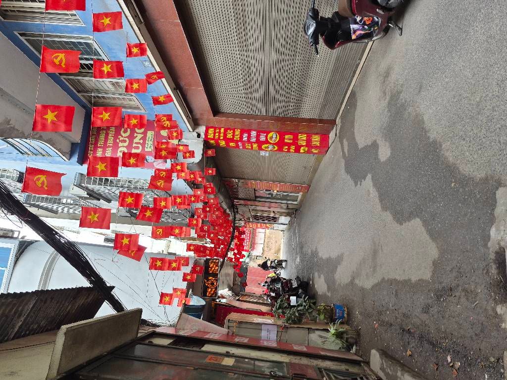 Bán nhà Đoàn Thị Điểm - diện tích 32,8m2 3 tầng - ô tô tránh nhau thoải mái - giá 12,8 tỷ