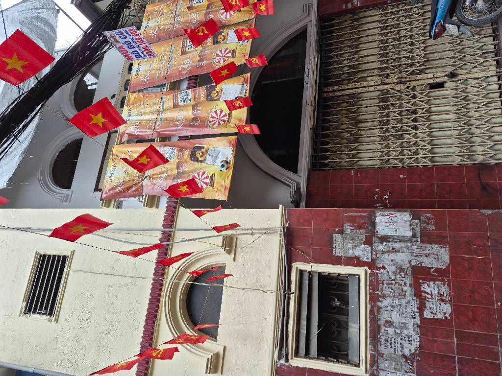 Bán nhà Đoàn Thị Điểm - diện tích 32,8m2 3 tầng - ô tô tránh nhau thoải mái - giá 12,8 tỷ